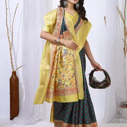 KALINI Green Printed Art Silk Banarasi Sarees image 5