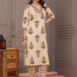 SARAI CREATIONS Women Ethnic Motifs Printed Regular Pure Cotton Kurta with Trousers & With Dupatta image 2