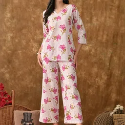 Saanvi Collection Floral Printed Pure Cotton Night Suit-picture-33