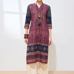 KALINI Floral Printed Round Neck Cotton Kurta-picture-33