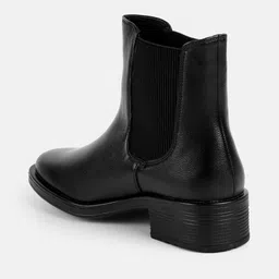 Mochi Women Square Toe Regular Boots image 4