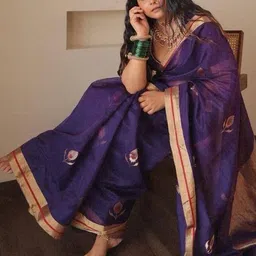 JUICE BEAUTY Woven Design Silk Blend Saree image 3