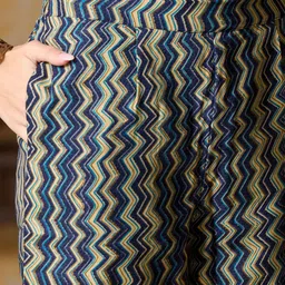 SAHASIKA Women Printed Regular Kurti with Trousers & With Dupatta image 5