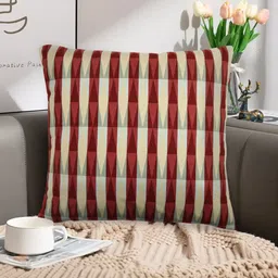 Tesmare Maroon Set of 2 Quirky Velvet Square Cushion Covers image 4