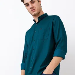 SPYKAR Men Spread Collar Solid Cotton Casual Shirt image 2