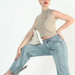 SHOWOFFFF Crop Top image 5