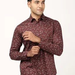 Indian Terrain Men Classic Slim Fit Floral Printed Casual Shirt-picture-17