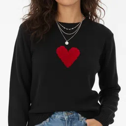 glitchez Heart Design Detail Pullover image 4