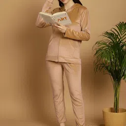 Valles365 by S.C. Women Night suit image 5