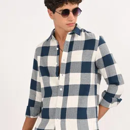 Blu MNKY Men Classic Slim Fit Buffalo Checked Spread Collar Cotton Casual Shirt-image-82