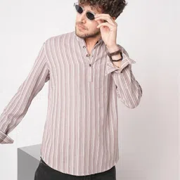 VASTRADO Men Striped Kurta image 3