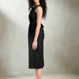 Virgio Solid Fit & Flare Midi Dress With Cut-Outs image 2