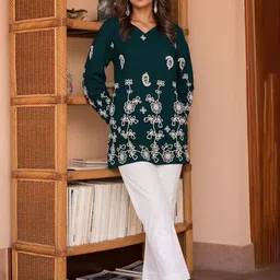 Moda Rapido Women Green Viscose Rayon A-Line Kurtas image 1