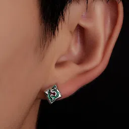 StyleCast x Revolte Classic Studs Earrings image 3