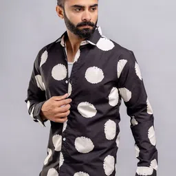 SURHI Men Comfort Regular Fit Spread Collar Polka Dots Printed Cotton Casual Shirt image 3