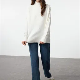 Trendyol Women Turtle Neck Long Sleeves Pullover image 3