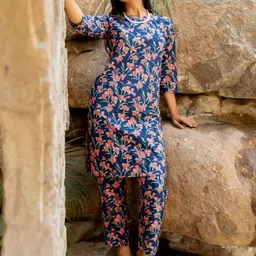 MIRCHI FASHION Floral Printed Notch Neck Pure Cotton Kurta With Trousers-picture-42
