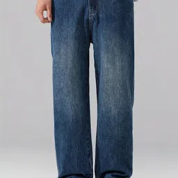 SZN Men Relaxed Fit Mid-Rise Light Fade Stretchable Jeans-picture-30