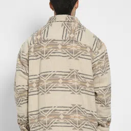 AMERICAN EAGLE OUTFITTERS Men Open Front Printed Shirt Jacket image 4