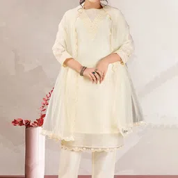 FABIAN FASHION Women Solid Embroidered Kurta with Trousers & Dupatta-picture-21