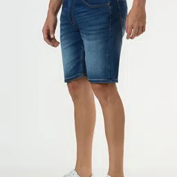 Pepe Jeans Men Washed Slim Fit Mid-Rise Denim Shorts image 5