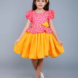 Pink Chick Girls Heart Printed Puff Sleeves Applique Peplum Dress with Matching clip-image-51