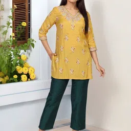 W Women Straight Fit Trousers-picture-30