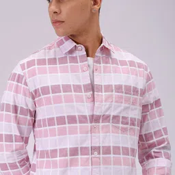 The Indian Garage Co Men Cutaway Collar Checked Cotton Slim Fit Casual Shirt-picture-18