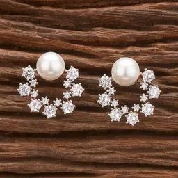 MODE & MINIMAL Silver-Plated Cubic Zirconia Studded And Beaded Geometric Shaped Studs-picture-13