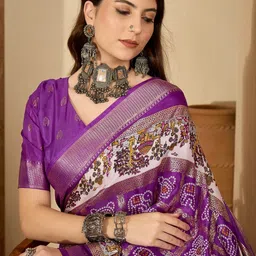 Sangria Violet Silk Blend Printed Sarees image 3