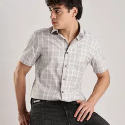 Calvin Klein Tartan Checks Spread Collar Cotton Slim Fit Twill Casual Shirt-picture-37