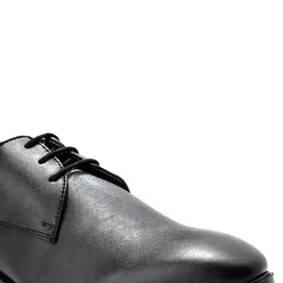 Ethik Men Round Toe Formal Derbys image 3