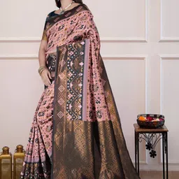 Cotify Ethnic Motifs Woven Design Zari Banarasi Saree With Blouse Piece image 4