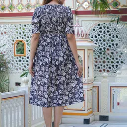 IKRASS Women Floral Printed A-Line Knee Length Dress image 3