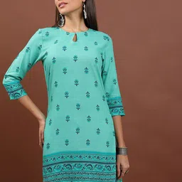 Vishudh Floral Printed Keyhole Neck Kurta-image-54