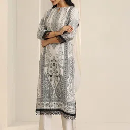 Libas Floral Printed Keyhole Neck Straight Kurta With Trousers & Dupatta image 2