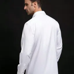 OQUENT Men Standard Slim Fit Solid Spread Collar Formal Shirt image 5