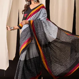 Moda Rapido Geometric Printed Pure Cotton Sarees image 3