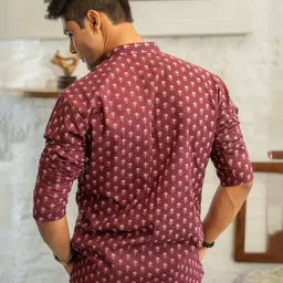 Shasak Men Floral Kurta image 4