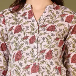 V-Mart Women Abstract Printed Kurta image 3