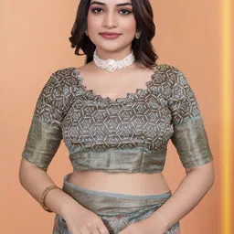 Demure Clothing Co Floral Silk Blend Saree image 4