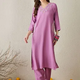 Indo Era Embroidered V-Neck Tunic With Trouser image 3