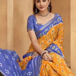 all about you Geometric Printed Zari Border Saree With Blouse Piece image 2