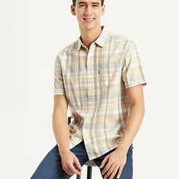 Levis Men Classic Slim Fit Checked Spread Collar Cotton Casual Shirt-picture-19