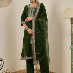 VredeVogel Floral Yoke Design Notch Neck Thread Work Straight Kurta With Trouser & Dupatta-picture-44