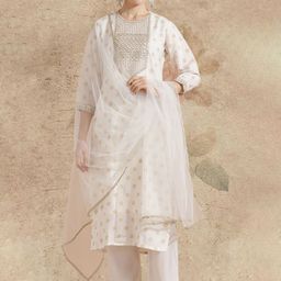 AVANSHEE Women Embroidered Regular Sequinned Kurta with Trousers & With Dupatta-picture-25