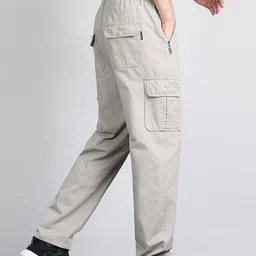 StyleCast x Revolte Men Easy Wash Pleated Cargos Trousers image 3