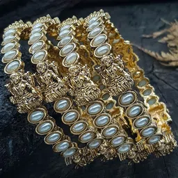 GRIIHAM Set Of 4 Gold Plated & Pearls Beaded Bangle-picture-17