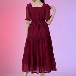 Raiyani Enterprise Solid Puff Sleeve Fit & Flare Tiered Midi Dress image 3
