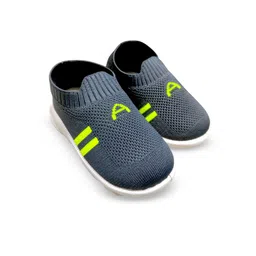 Binos Kids Textured Everyday Slip-On Sneakers image 5